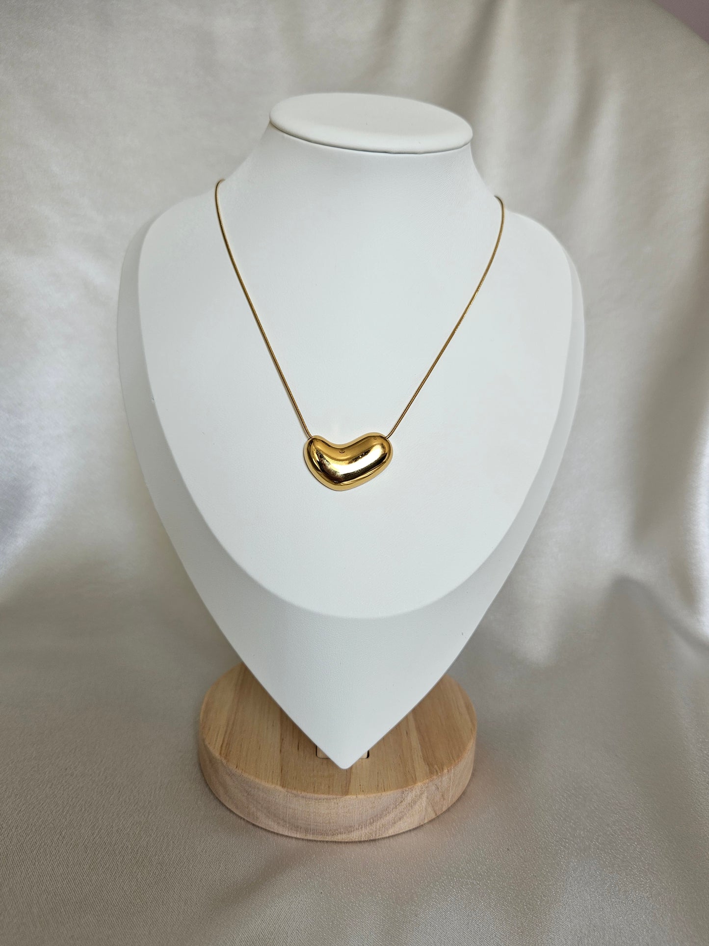 18k Gold plated charm pendant necklace.