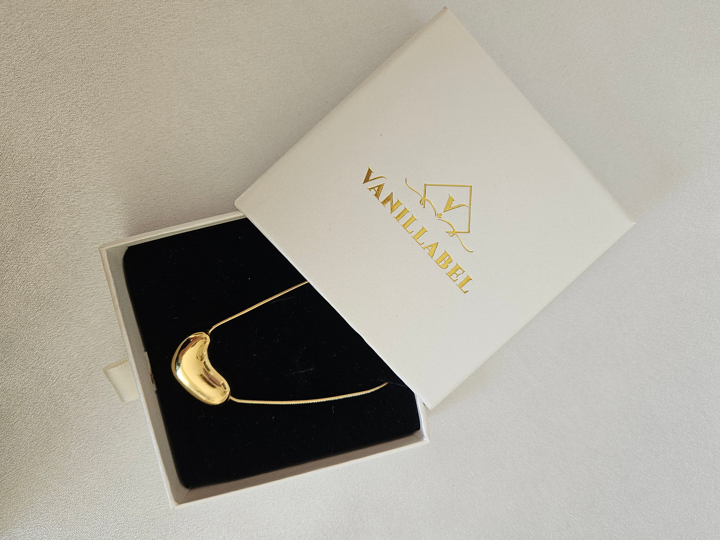 18k Gold plated charm pendant necklace.